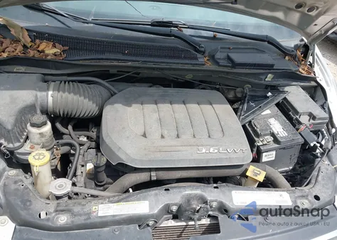 2012 Chrysler Town & Country Touring from USA, damaged, VIN 2C4RC1BG4CR386284